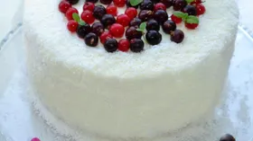 Рецепты с кисломолочными продуктами, яйцом и чёрной смородиной