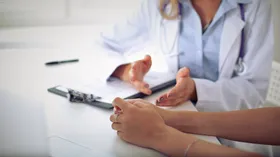 Диетолог заявила, что только 2 продукта вызывают рак