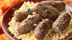 Рецепты с молочной продукцией, мясом и кедровыми орехами