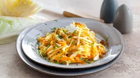Рецепты с фруктами, изюмом и капустой