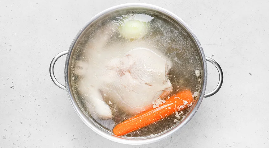 Токмач (татарский суп с лапшой)