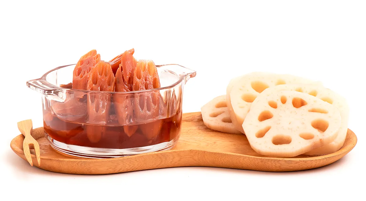 Лотос, корневище и семена