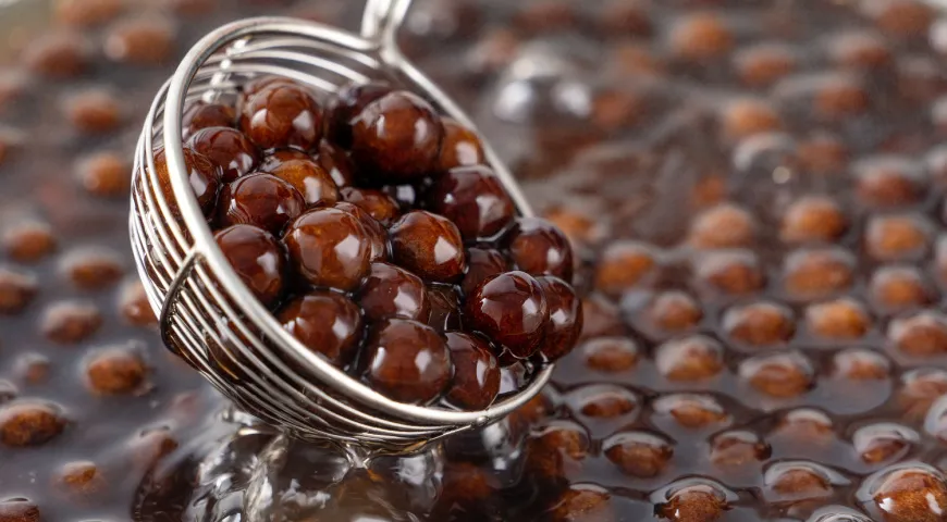 Главный ингредиент бабл ти — это шарики тапиоки