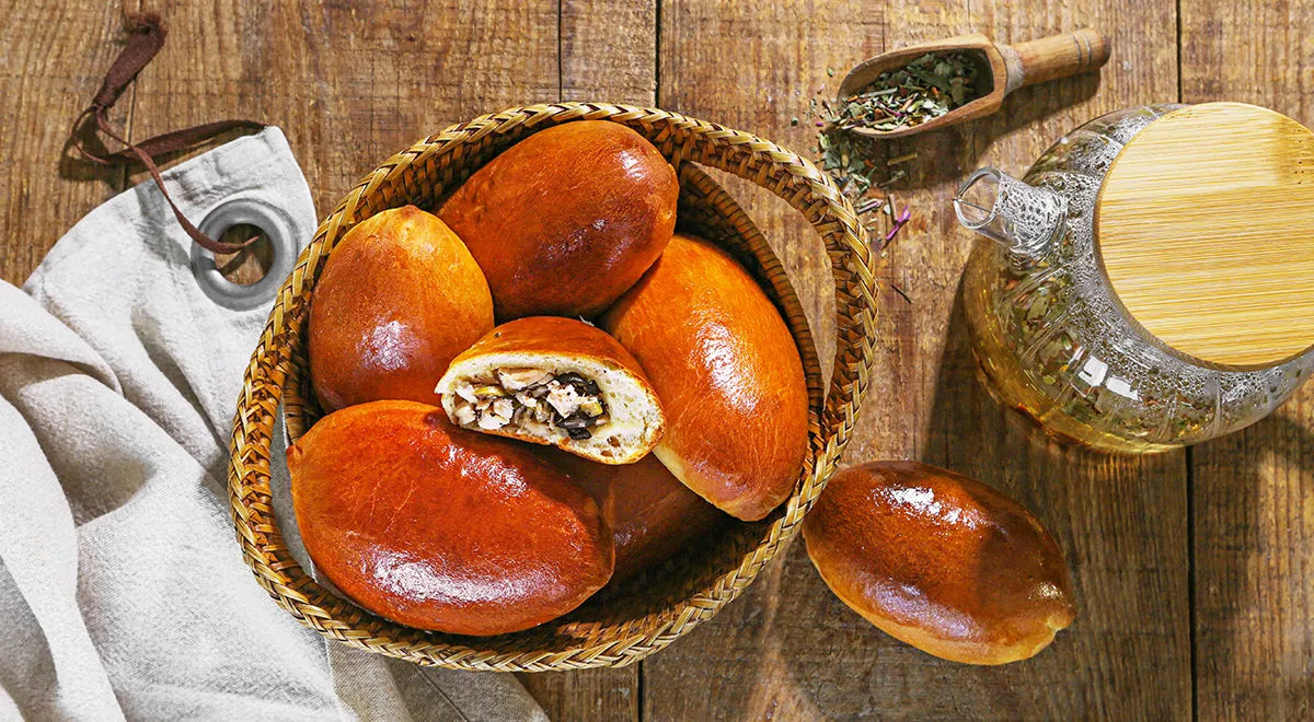 Пирожки с начинкой из курицы