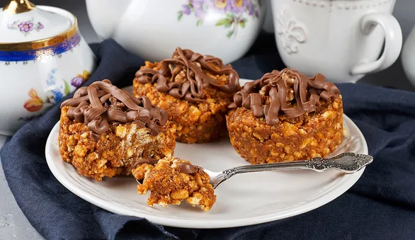 «Чизкейк», «Картошка», «Муравейник»: 10 десертов из песочного печенья без духовки