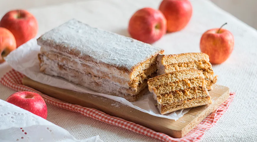 При выборе пастилы обращайте внимание на состав — в нем не должно быть искусственных ингредиентов 