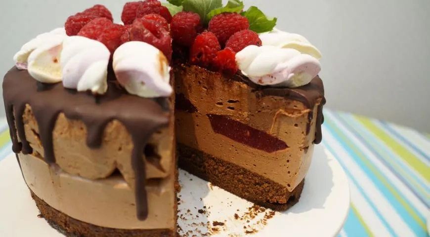 Бисквитный торт с суфле – пошаговый рецепт приготовления с фото