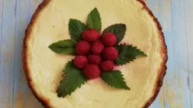 Чизкейк с малиной