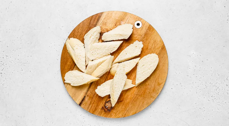 Бутерброды со шпротами и лимоном