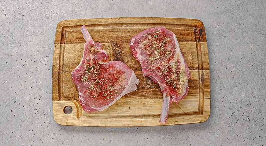 Свинина с виноградом