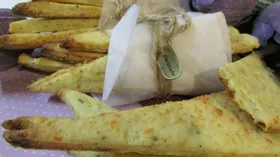 Картофельное печенье с сыром и прованскими травами