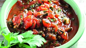 Простые рецепты с чесноком и вином белым