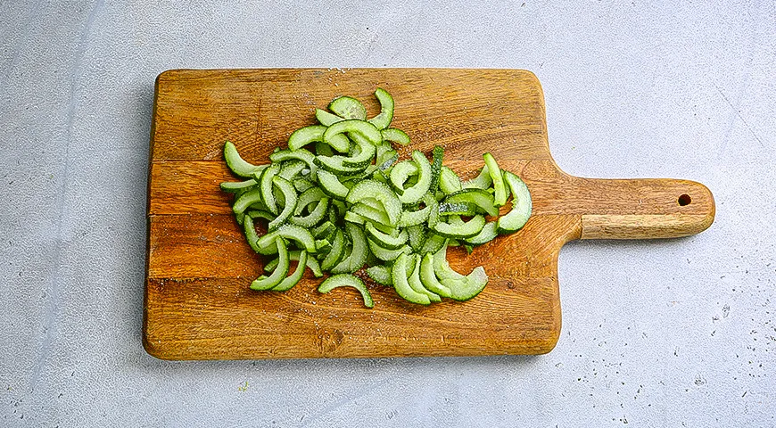 Салат с курицей