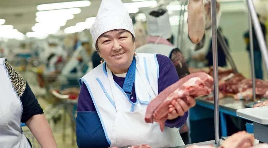 Конина – самое популярное мясо в Казахстане, и здесь оно отличного качества.