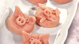 Марципановые свинки