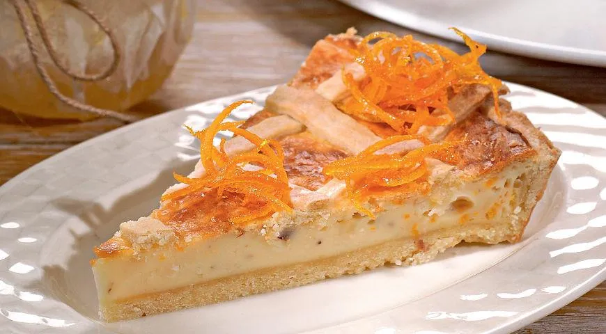 Сладкий пирог с творогом и апельсиновой цедрой