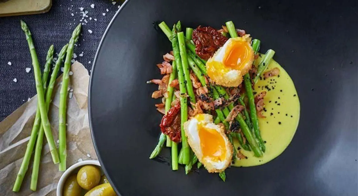 10 романтических завтраков на 8 марта