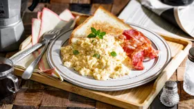 Яичница с сливочным маслом