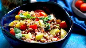 Говяжий фарш с летними овощами