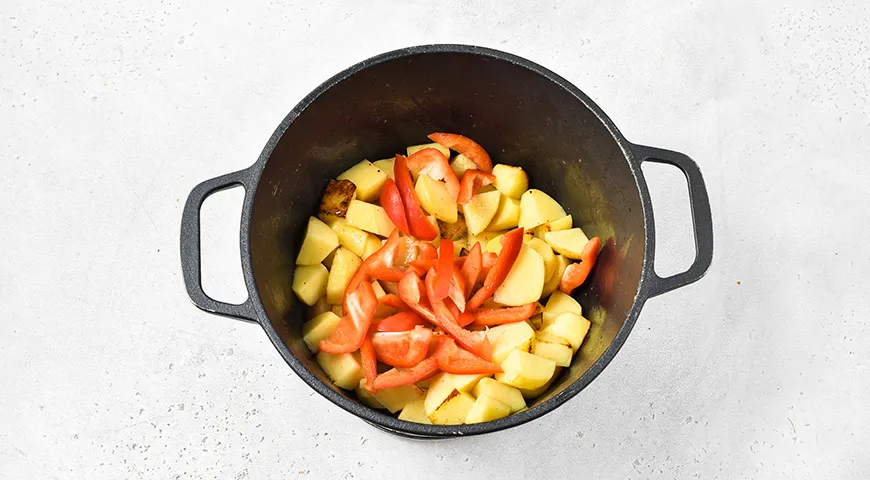 Жаркое по-деревенски со свининой