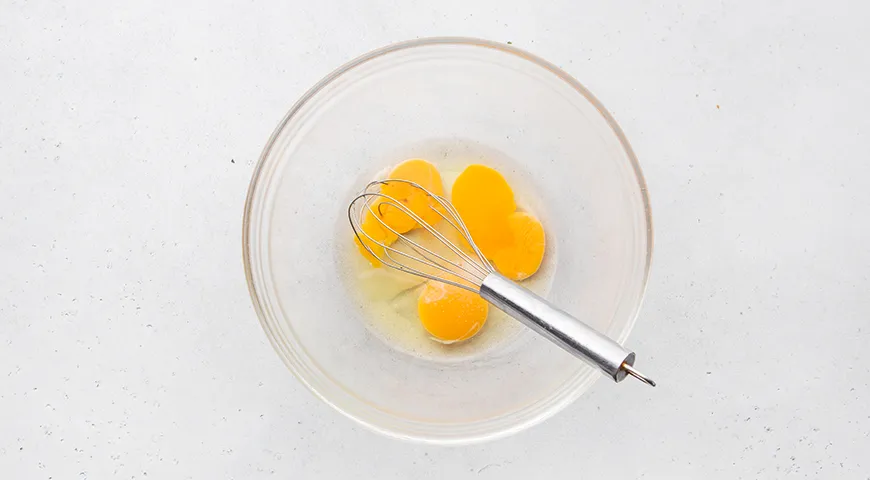 Заварные блины на молоке и кипятке