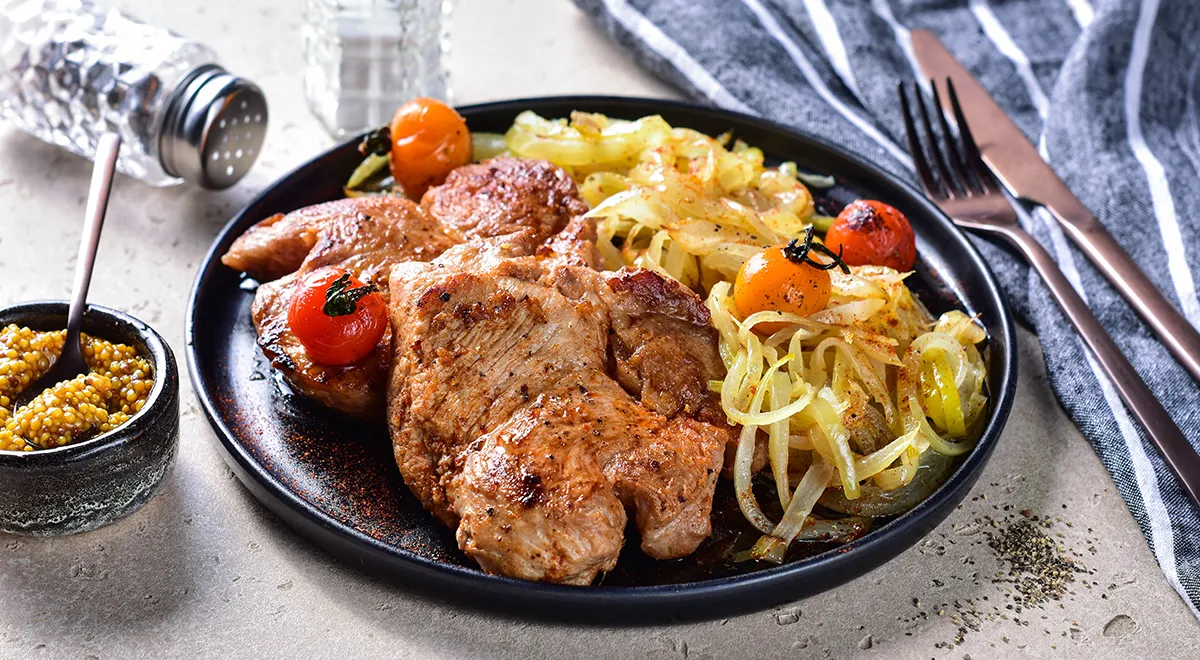 Рецепт жареной свиной шеи на сковороде