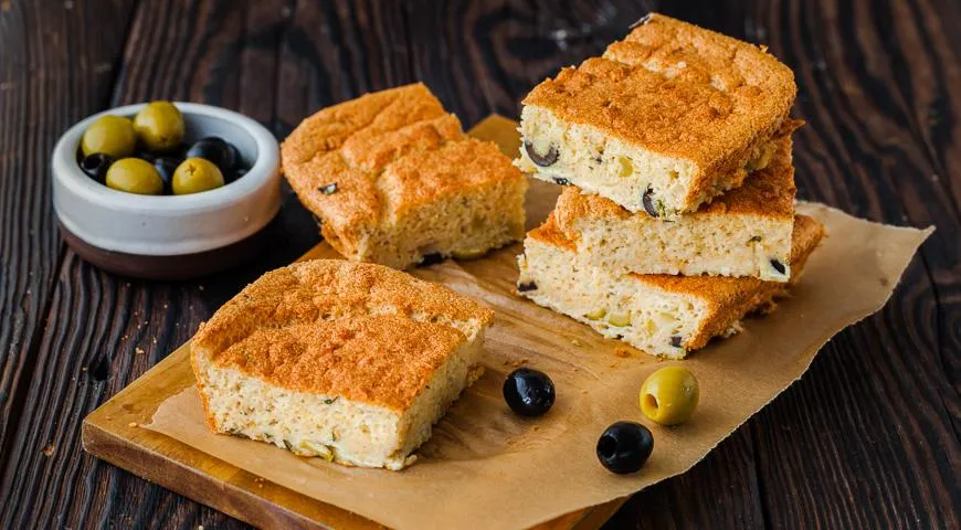 Бутерброд из хлеба с кукурузной мукой