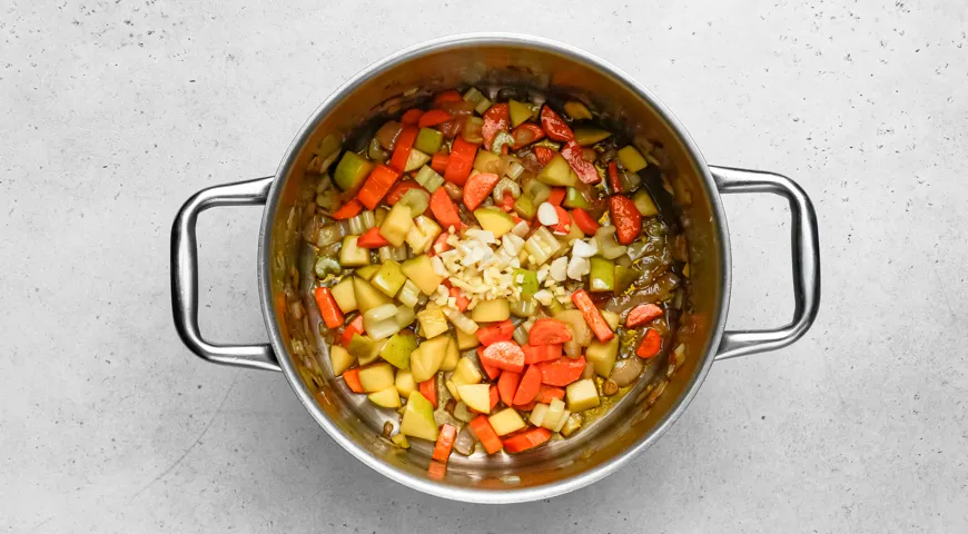 Еврейский молочный борщ