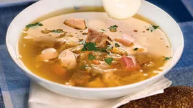 Рецепты с мукой пшеничной, морковью и мясной гастрономией