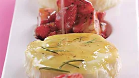 Рецепты с сырами, клубникой и мёдом
