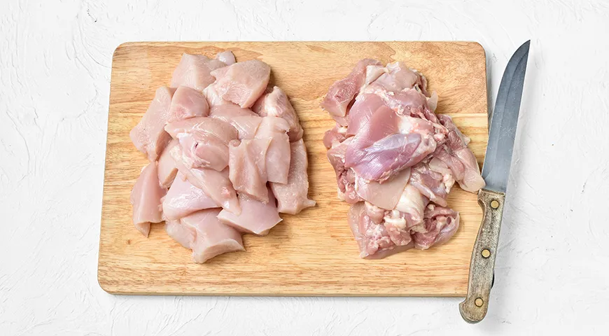 Куриные котлеты, тушенные в молоке