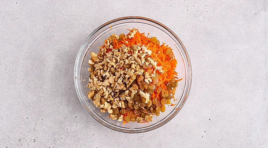 Ночная овсянка «Морковный кекс»