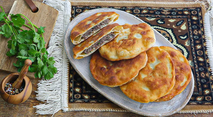 Карачаевские хычины с мясом