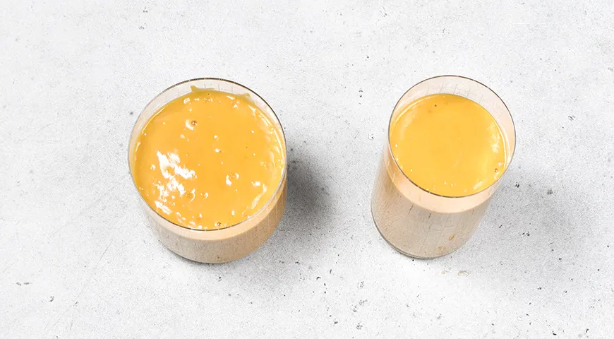 Молоко из тыквенных семечек с курагой