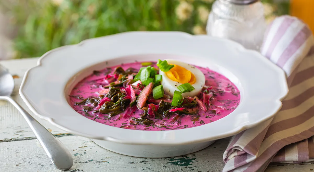 Холодник из свеклы, щавеля и черемши