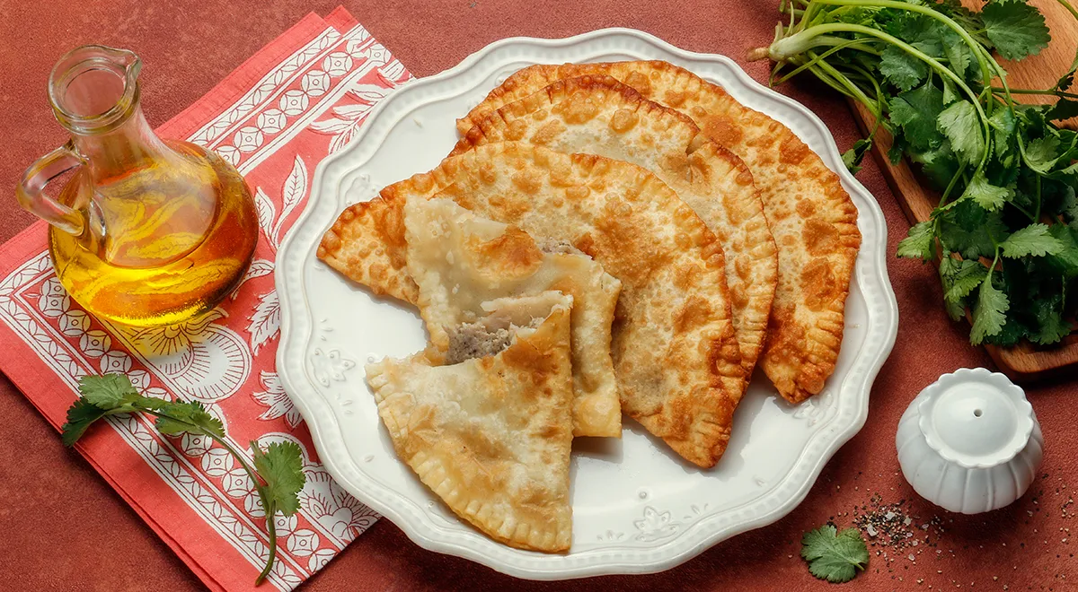 Рецепт чебуреков со свининой