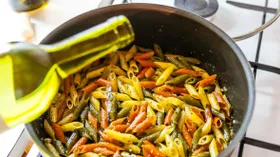 Другой взгляд: вино как маринад, ингредиент для соусов и в целом важный на кухне продукт