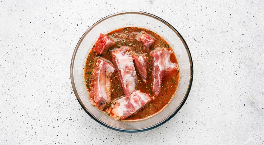 Свиные ребра в пиве