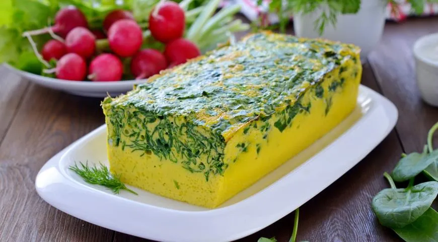 Омлет со шпинатом и сыром