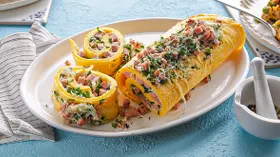 Рецепты с кисломолочными продуктами, яйцом куриным и варёной колбасой