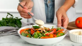 Сколько граммов в чайной и столовой ложках