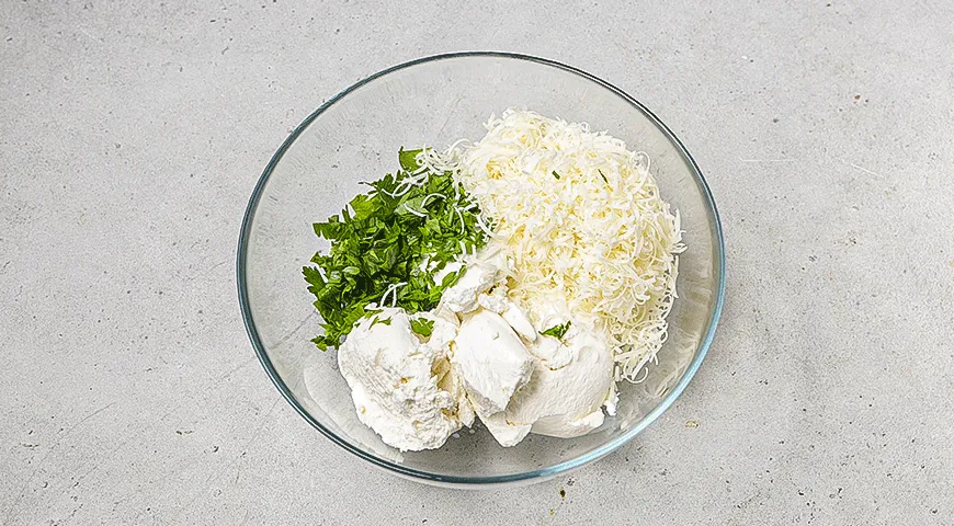 Тарт с брокколи и орехами