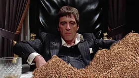 «Есть хороший товар. Вопросы в личку». Мемы о гречке, которую мы потеряли