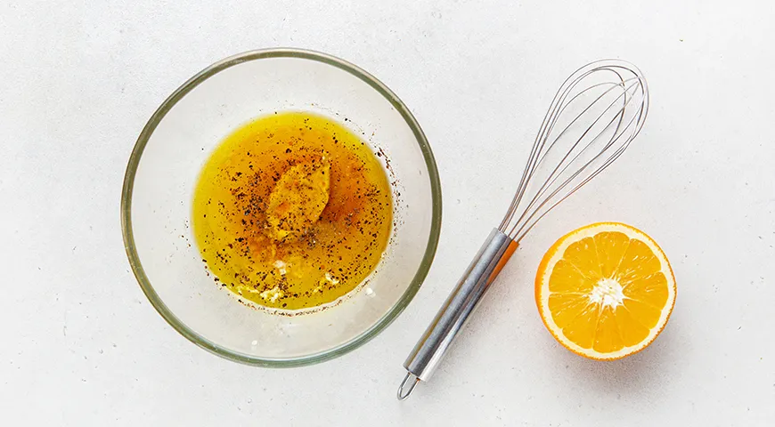 Салат с апельсином и Sabroso Roso