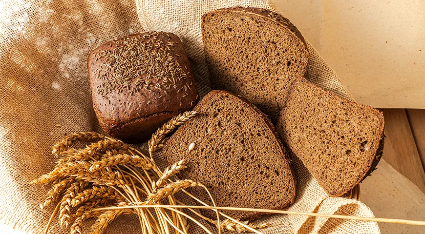 В зависимости от региона в бородинский хлеб добавляют тмин вместо кориандра