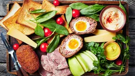 В TikTok распробовали «обед пахаря»: чем прославился трендовый рецепт