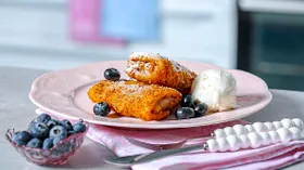 Блины с начинкой в хрустящей панировке