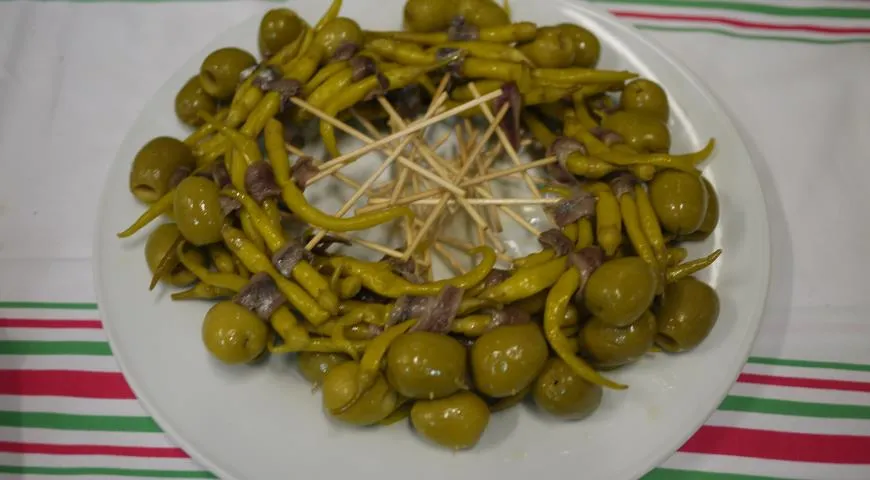 Тапас: где попробовать и как приготовить — читать на Gastronom.ru