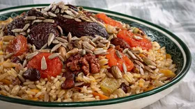 Рецепты с сухофруктами, грецким орехом и рисом