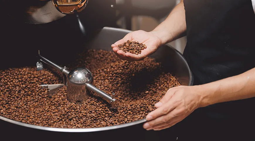 Для кофе темной обжарки характерен агрессивный, горький, дымный вкус